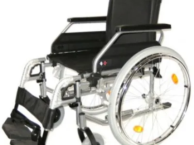 Prodám mechanický invalidní vozík zn. Bischoff - nový, nepoužitý, zabalený v krabici, záruka!!!