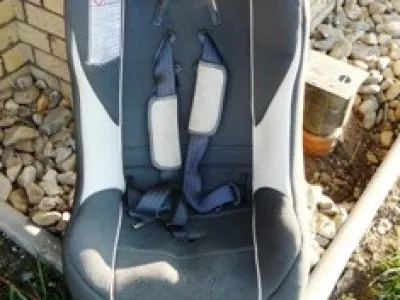autosedačka Inglesina MOOVY