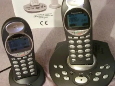 Bezdrátové telefony, sada 2ks+základny+příslušenství, nové