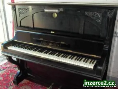 Prodám hezké piano černé barvy Gustav Rosler. Čisté a zachovalé,plnopancéřové. Odvoz a doprava po Praze je zdarma.Mimo Prahu cena dohodou.