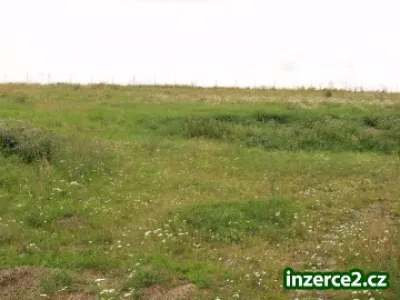 Pozemek v areálu bývalé farmy v Bořenovicích 3000 m