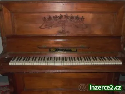 Prodám piano Ducháček. Možnost dopravy.levné
