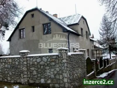 RD se 3 bytovými jednotkami - Chodov