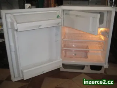 Lednice vestavná s mrazáčkem PRIVILEG ÖKO ENERGIESPARER (ELECTROLUX)
