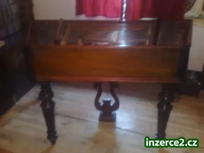 Prodám cimbál malý Bohák, z rodinných duvodu!