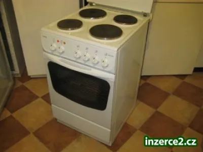Sporák elektrický s horkovzdušnou troubou BOMANN EHC 376 - šíře 50 cm