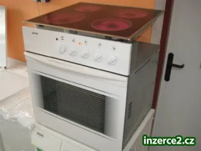 Sporák vestavný - Sklokeramická deska s troubou GORENJE