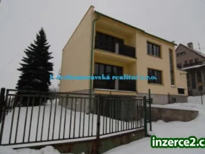 Prodej rodinného domu 6+2, Stochov u Kladna