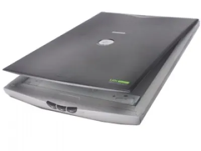 Scanner CANON lide25