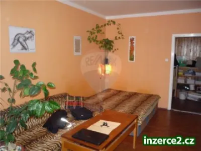 Prodej bytu 2 + 1 po revitalizaci v Hranicích na ulici Na Hrázi, Hranice