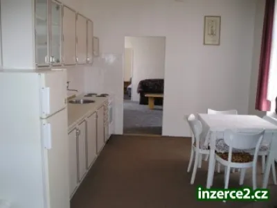 Pronájem velmi pěkného bytu 3+1, centrum ČB.