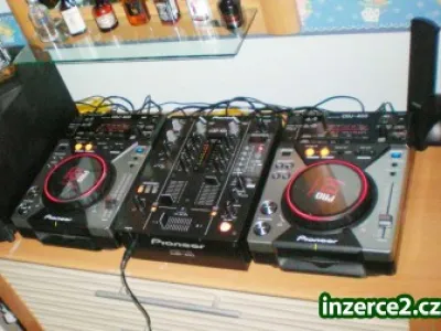 2 X Pioneer CDJ-400 Pro hráče a Pioneer DJM-400 s letu Mixer modré věci