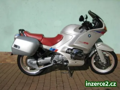 BMW R 1100 RS - cestovní moto -