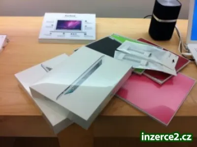 Apple iPad 2 Wi-Fi 3G blanc 64 Go