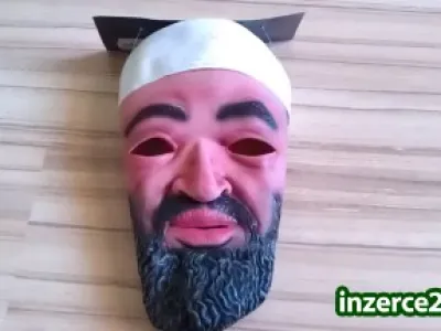 Maska Bin Ládin, nova. presne na miru