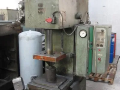 Lis hydraulický PYE 10 S 1.
