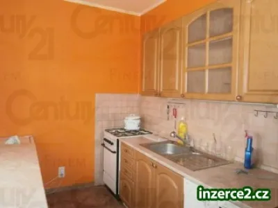 Pěkný byt 2+1, kompletně zařízen, 54m2 Kralupy-Lobeček