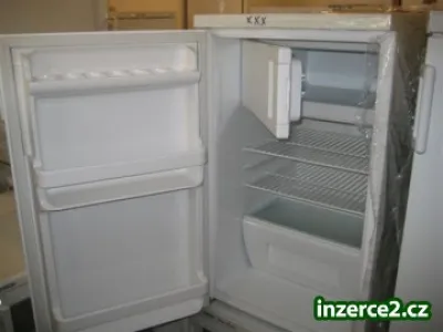 Lednice s mrazáčkem PRIVILEG...