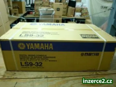 Yamaha Tyros 3 61 Key Arranger Workstation Keyboard
