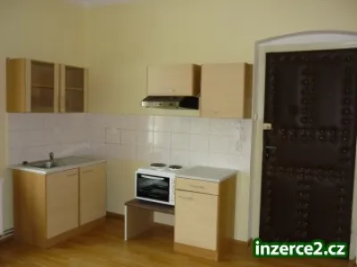 Zrekonstruovaný byt 2+kk, Houškova ul., Slovany, Plzeň