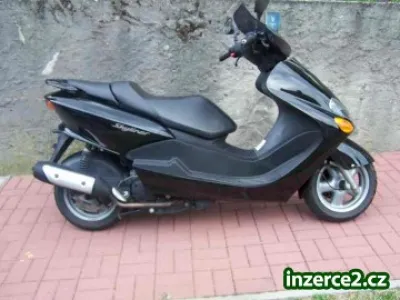 YAMAHA Majesty 2005