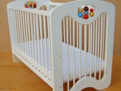 DĚTSKÁ  POSTÝLKA nového designu   doprava až do domu