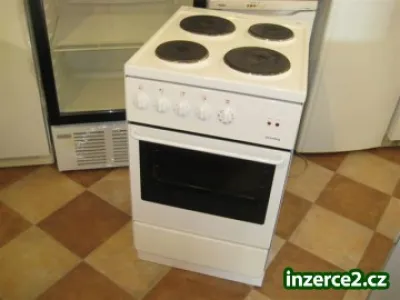 Sporák elektrický PRIVILEG - šíře 50 cm