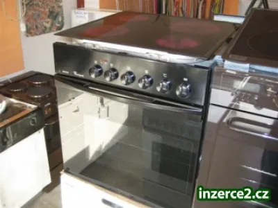 Sporák vestavný - Sklokeramická deska + trouba WHIRLPOOL
