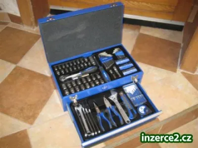 Kufr s ručním nářadím LUX-TOOLS