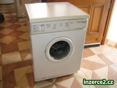 Pračka automatická AEG ÖKO LAVAMAT sensortronic - až 1400 otáček