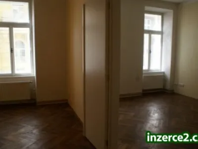 Pronájem 2 kanceláří 42m2, Ol. Dukelská ul. vč. energií a internetu