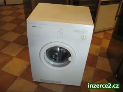 Sušička prádla BOSCH - s odvětráváním.