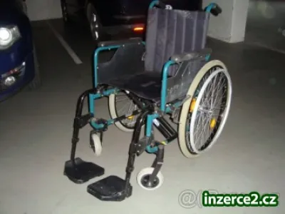 invalidní vozík