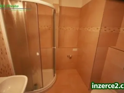 Pronájem atypického moderního bytu, ČB.