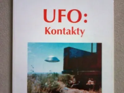 Prodám levně sérii knih o UFO