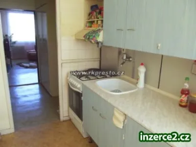 Pronájem bytu 2+1 s balkónem, Písek.