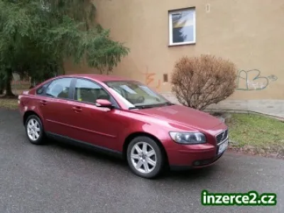 VOLVO S40 2.0Diesel 2.majitel koupeno v CR, serviska 84000km!