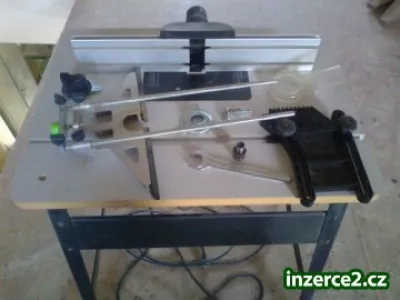 Festool OF 2000 E/1-Plus, systainer, stolek, šablona - perfektní stav!!!