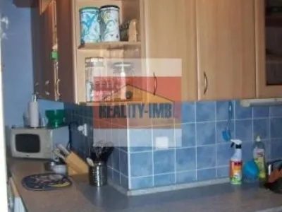 Prodej bytu 3+1 s lodžií, Nová Role, ul. Pod Nádražím