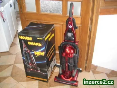 Vysavač HOUSE SHARK HS-003 (od 5.4.2011 V ZÁRUCE)