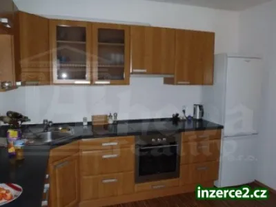 Pronájem novostavby moderního bytu 2+kk s balkonem