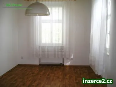 Pronájem bytu 1+1 BEZ KAUCE, centrum ČB.