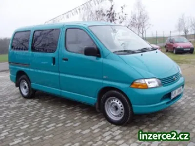 TOYOTA HIACE