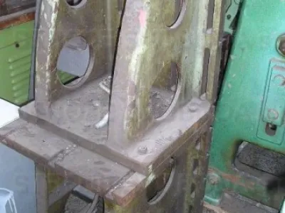 Upínací úhelník malý 1320x570.