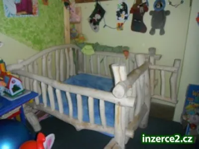 SRUBOVÁ DĚTSKÁ POSTÝLKA 120x120