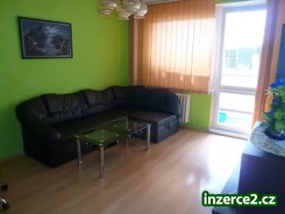 Byt 3+1, 17. listopadu, Klášterec