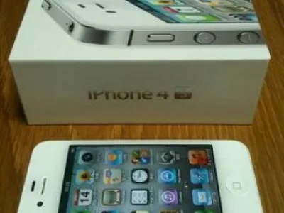 KÚPIŤ 2 GET 1 FREE APPLE IPHONE