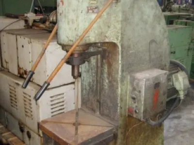 Lis hydraulický montážní CDC 10-5.