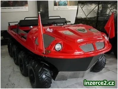 obojživelník 8x8
