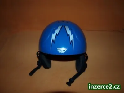 juniorská lyžařská helma